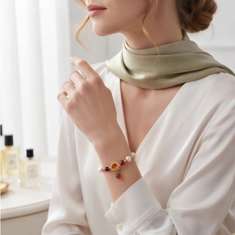 Sunburst Amber Pearl Bracelet